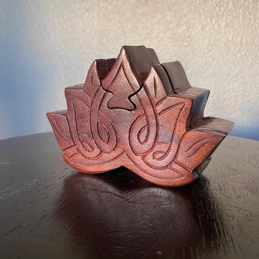 Lotus puzzle box